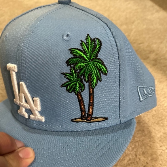 LA dodgers new era hat(light blue and pink) - Picture 2 of 5